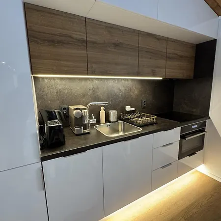 Woodland Apartment Balatonfuzfo
